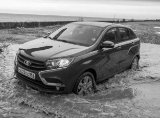 Когда выйдет новый кроссовер Lada Xray и какими характеристиками он будет обладать?