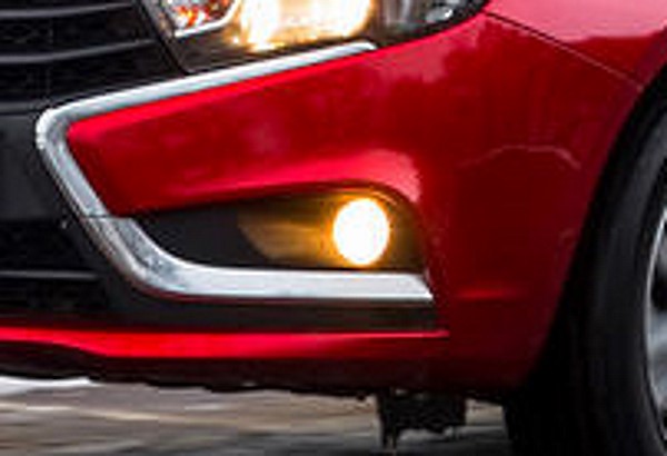 Установка противотуманных фар и дневных ходовых огней на Lada Vesta